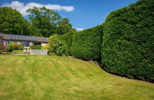 Tarbet House | Shore House