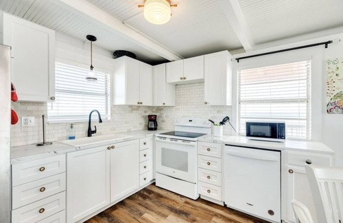 Surfside Beach House | Shore House: Sand Beneath, Waves at Your Doorstep! Perfect deck for Sunrise!