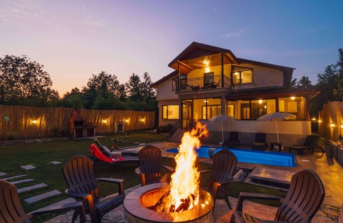 Kartepe Villa | Shore of Sapanca Lake Sepetçi Lakehouse – Nature Lovers’ Dream