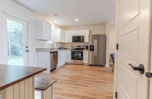 Gulfport House | Shore Thing Summary: