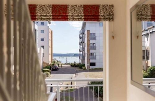 Hamworthy House | Shore Thing - with Sea Glimpses and Large Garden