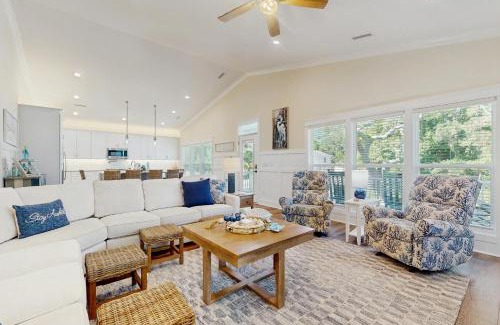 Tranquil Harbour House | Shore to be Sunshine