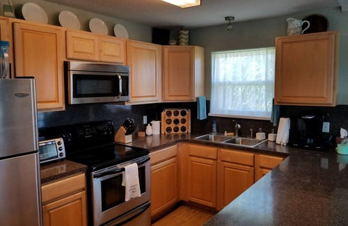 Isla Del Sol House | Shore to Please - in Beautiful Isla del Sol - Golf Cart Available