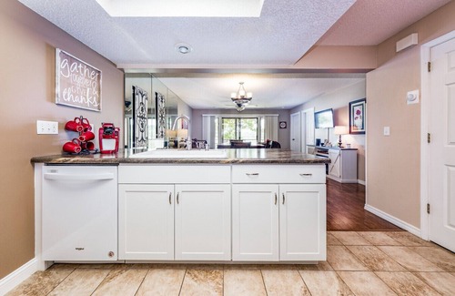 Kimberling City Condo | Shorefront Escape at TRL