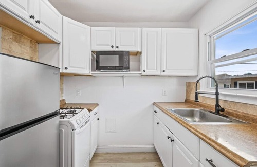 Ocean City Condo | Shorehaven 7- Updated and Stylish 2 bedroom 14 St!
