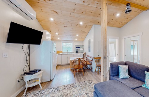 Kennebunk Condo | Shorelands, Unit 44-3 | Condo in Kennebunk with pool and playground access