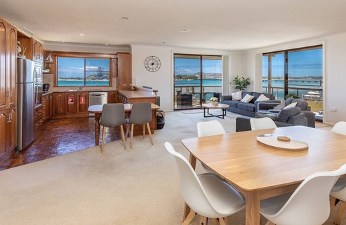 Tuncurry Apartment | Shoreline 7 - Unbeatable Views!