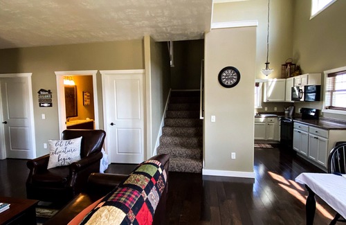 Chamberlain House | Shoreline Cottage SD