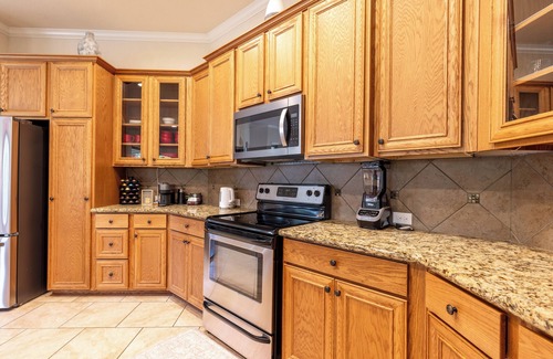 Quinlan House | Shoreline Escape: Luxury living in Lake Tawakoni