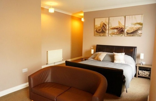 Shanklin Bed & Breakfast | Shoreside Inn