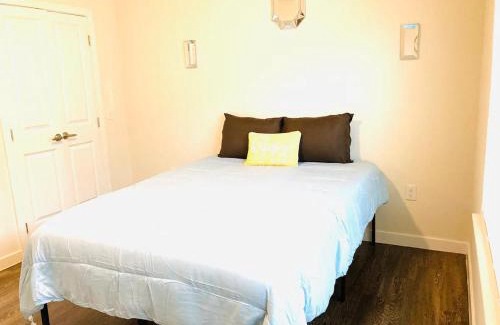 Texas City Apartment | ShoreSide Retreat near Galveston Pool Parking&WiFi
