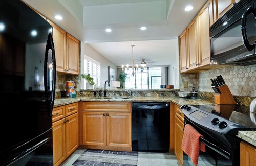South Bradenton Apartment | Shorewalk WG condo 2 Bedroom/2 Bath-near Beaches, IMG, Pool, Tennis, Pickleball
