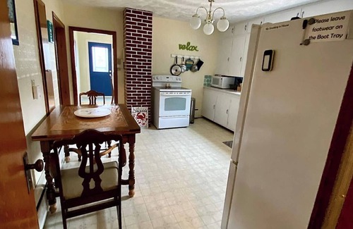 Blacks Harbour Cottage | Short access to ATV Trail systems! Gorgeous 20min Coastal drive to New River Beach!