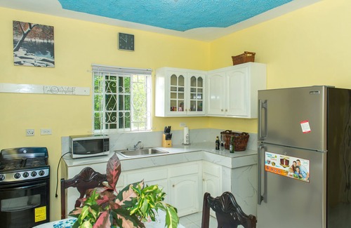 Rhyne Park Village House | Short and longTerm ,Vacational rental home.