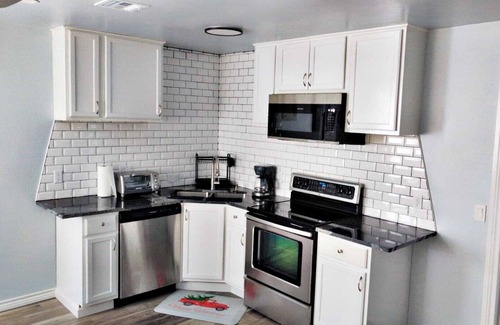 Central Oklahoma City House | Short and Mid-Term Rentals 3BR/2BA w/Private Yard, $1950 a month