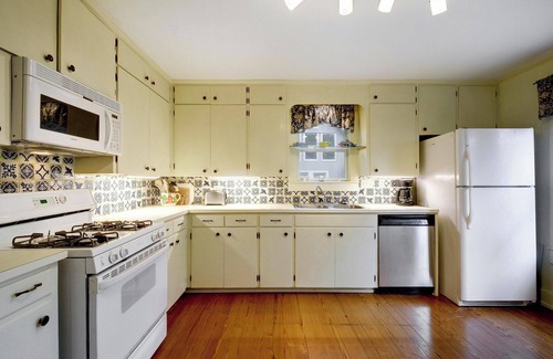 Smithville House | Short cottage