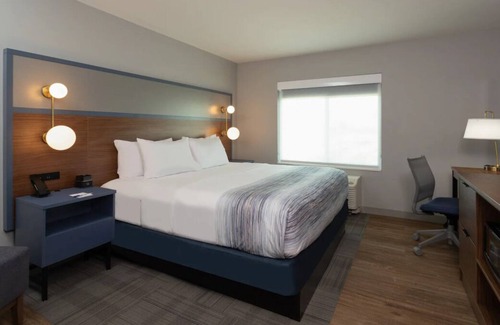 San Angelo House | Short Drive to Fort Concho Historic Site! Family-friendly Unit! Parking!