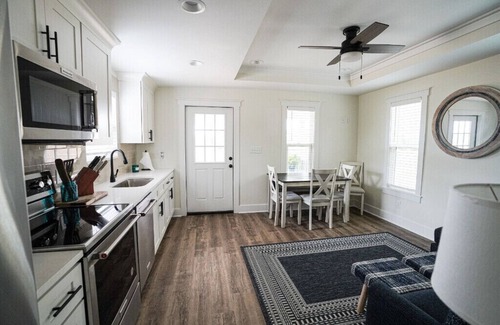 Freeport Cottage | Short drive to the beautiful 30-A beaches!nCozy Riverwalk Landing Cottage 1-A