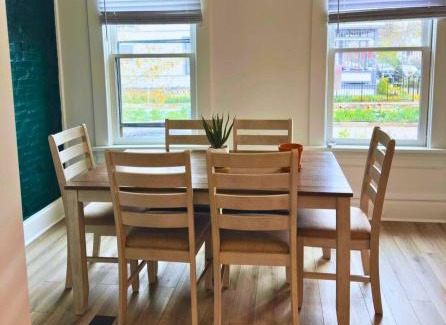 Victorian Village House | Short North Convention King Bed Free Parking!