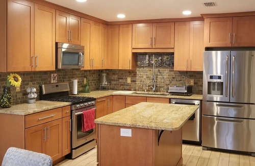 Isle of Palms House | Short or Mid term rental, Private pool, minutes to Mayo/Baptist Hospital