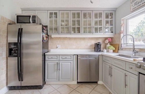 Oakwood Village House | Short term available Family/Work/Friendly Home w/Parking