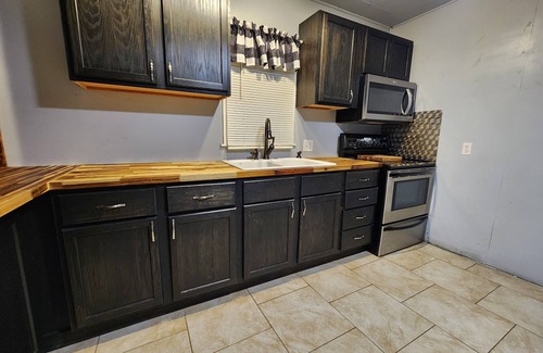 Colorado City House | Short term/Midterm Workforce Housing in Colorado City