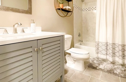 Pineville House | Short Term or Long term rental
