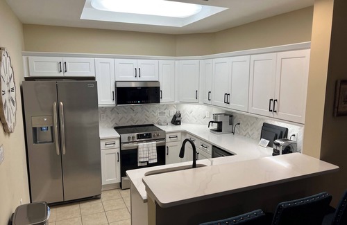 Arcadian Shores Condo | Short walk to pools and the beach! Updated 2bdrm condo! All Hilton pool access!