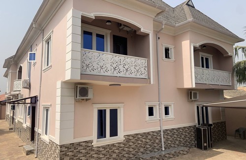 Ikoyi House | Shortlet Apartment in Mowe, Shimawa, Ibafo