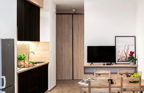 Marymount Apartment | ShortStayPoland Krzemieniecka