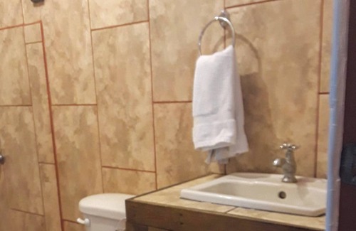 Arenal Cottage | Shorty's lake house just minutes from the lake