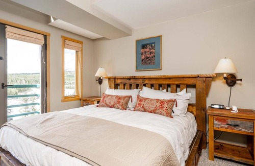 Big Sky Apartment | Shoshone 1986