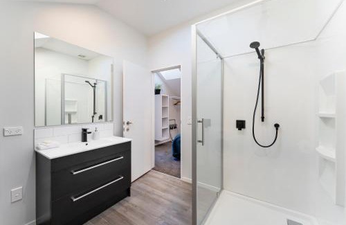 Lower Shotover Apartment | Shotover Country piece of paradise