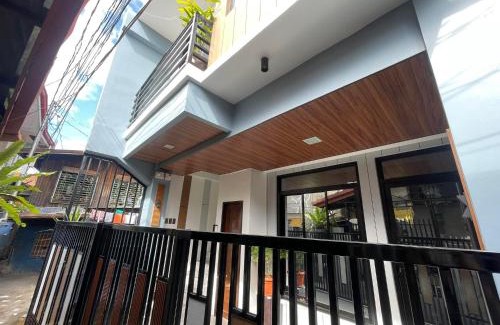 Cogon House | SHOWMECAS Alley Stay