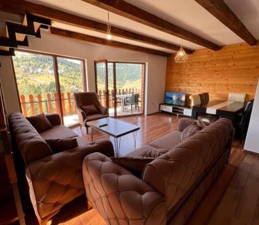 Pejë Apartment | Shpella e madhe - Villa Moderne