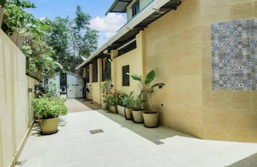 Gauravaddo Apartment | shradha luxury room