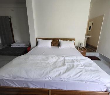 Rajgarhi Hotel | Shree Nath Ji