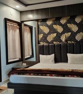 Datia Hotel | Shree Radhe Palace