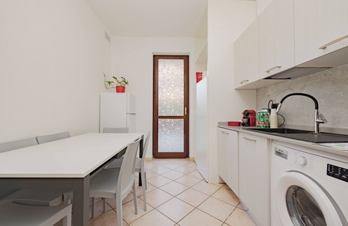 Cesate Apartment | Shrek House 110sqm Spaciuos Apartment