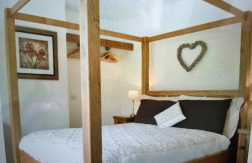 Shrewsbury House | Shrewsbury Cottage