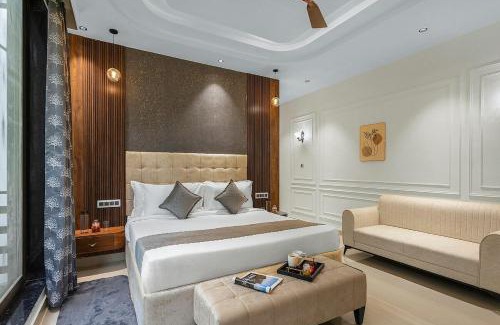 Bedla Villa | Shreya Blossom Retreat 4-BHK Retreat With Private Pool, Gazebo, Garden, Bar & Scenic Aravali Views