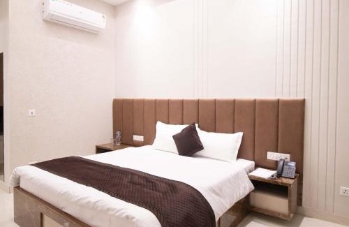 Muzaffarnagar Hotel | Shri Sangam Hotel