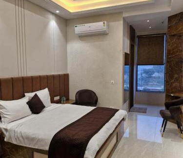 Muzaffarnagar Hotel | Shri Sangam Hotel