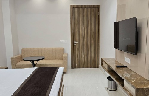 Muzaffarnagar Hotel | Shri Sangam Hotel