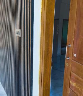 Gokarna House | Shri Virajita - Twin Bed with Living Room
