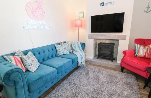 Weymouth House | Shrimp Cottage