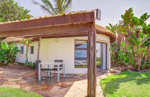 Umhlali Beach Apartment | Shrimp Lane Cottages, Sea Horse Chalet
