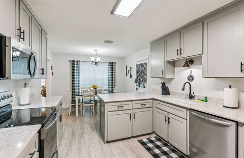 Brunswick House | "Shrimply The Best" Pet Friendly!