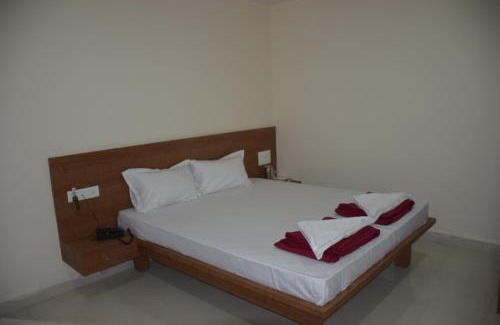 Dharwad Hotel | Shrinivas Lodge