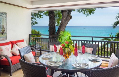 Old Trees Bay Apartment | Shutters at Coral Cove